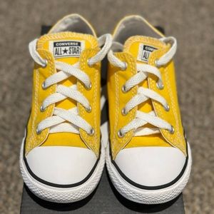 Converse Low Top - Yellow - Sz10 Toddler